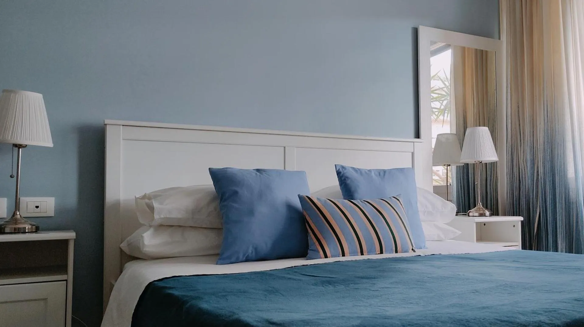 120 Rodionoff B&B - Connection With Airport And Mondello Beach Palermo 3*,  Itália