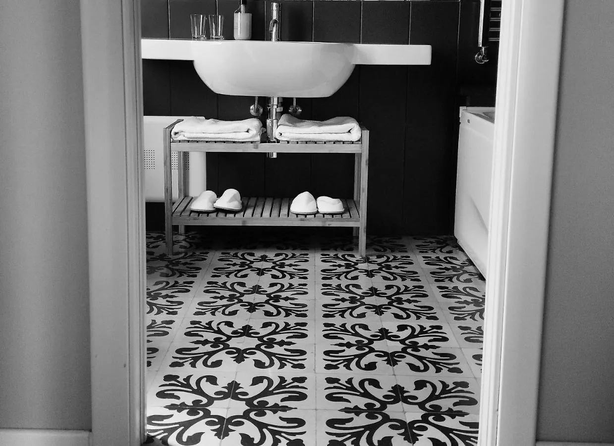 120 Rodionoff Palermo B&B Italia